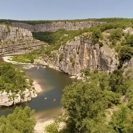 Sous Le Tilleul à 4* Ruoms