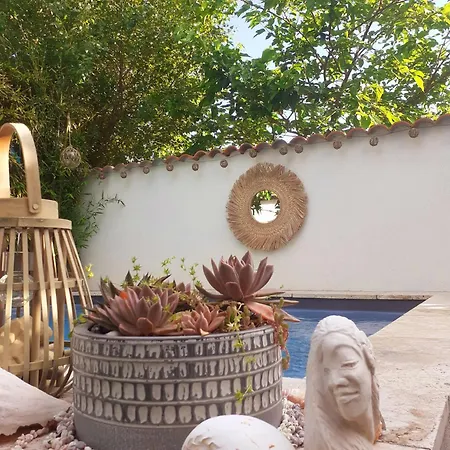 Sous Le Tilleul à Maison d'hôtes Ruoms
